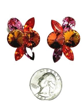 SPECTACULAR Vintage Wendy Gill Orange, Pink Rhinestone Rivoli Earrings